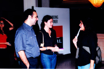 Hania Mroue talking to Zeina Sfeir on the right