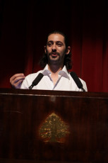 Elie Mitri host opening the closing ceremony