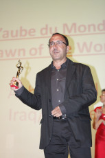 Abbas Fahdel with his prize