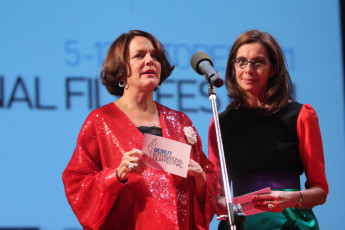 Alice Edde & Lina Mroue announcing a short film prize