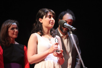 Giving a word after receiving her prize